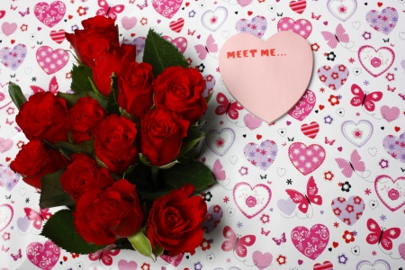 An image showing the concept of love on valentines day with flowers and messagesの写真素材