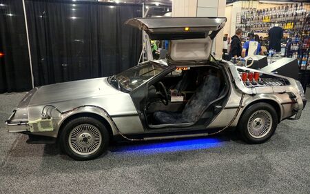 Philadelphia, Pennsylvania, U.S.A - February 9, 2020 - The silver DMC DeLorean car used in the Back To The Future movieのeditorial素材