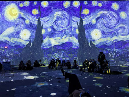 Upper Darby, Pennsylvania, U.S.A - November 28, 2021 - The large and spectacular projected display of Van Gogh artsのeditorial素材