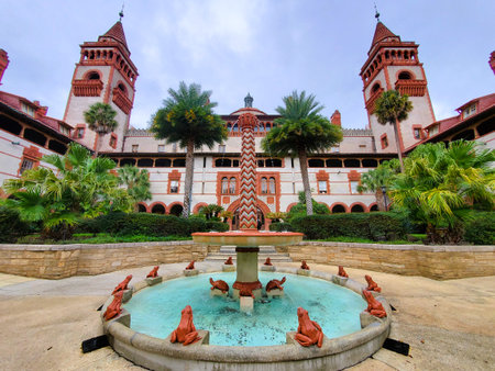 St Augustine, Florida, U.S.A - November 18, 2023 - The beautiful historic buildings and water fountains inside of Flagler Collegeのeditorial素材