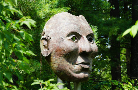 Minneapolis, Minnesota, U.S - July 14, 2024 - The Sioux Chief Little Crow mask, a sculpture designed by Ed Archie Noisecatのeditorial素材