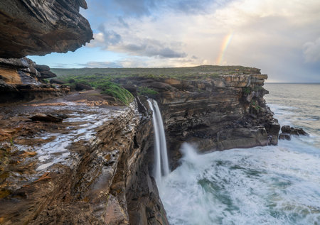 Curracurrong Falls Plunging into the Pacific, Royal National Parkの写真素材