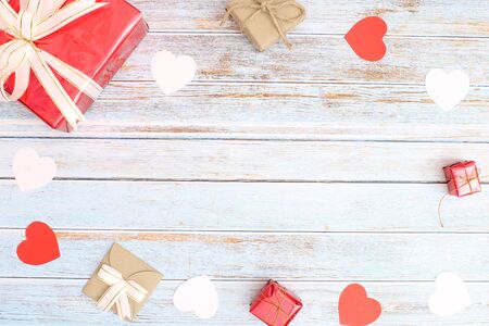 Hearts and gift boxes on wooden floors with Valentine concept - imagesの写真素材