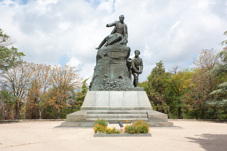 SEVASTOPOL, CRIMEA, RUSSIA- AUGUST 13, 2012: Monument to the hero of the Crimean war of 1853-1856 Admiral Vladimir Kornilov in Sevastopolのeditorial素材