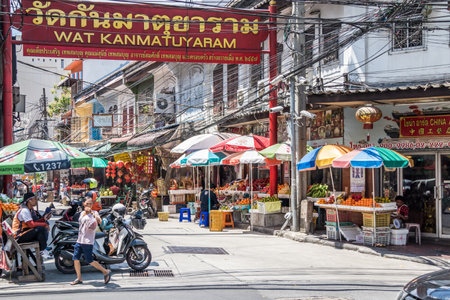 Bangkok, Thailand - 25th September 2018: Entrance to Wat Kanmatuyaram in Chinatown, This is one of several buddhist temples in the area.のeditorial素材