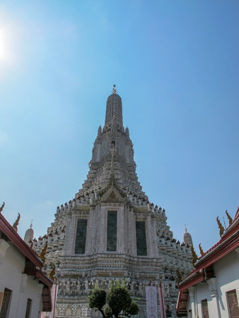 Wat Arun, Buddhist temple in Bangkok Thailandの写真素材