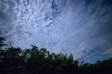 Cloud at nightの写真素材