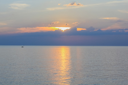 Scenic view of beautiful sunset above the seaの写真素材