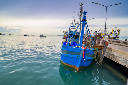Fishing boat is out fishing. Fishermen is a career that has been popular in the seaside city of Thailand.のeditorial素材