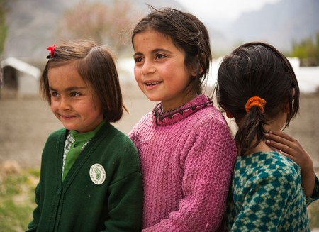HUNZA, PAKISTAN - APRIL 15: An unidentified Children in a village of the Hunza, April 15, 2015 in Hunza, Pakistan with a population of more than 150 million people.のeditorial素材