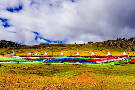 highland road to Daocheng, Chainaの写真素材