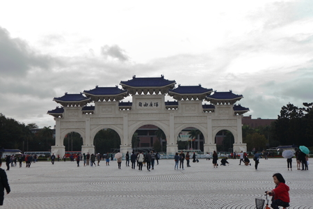 DECEMBER 09, 2018. Taipei, Taiwan. Tourists and Visitor visiting liberty square near the national theater and concert halls in the city of Taipei, Taiwan.のeditorial素材