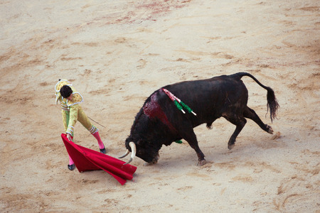 Bullfighting. Corrida in Pamplona, Navarra, Spain, 10 of july 2016. Meal'n'Realのeditorial素材