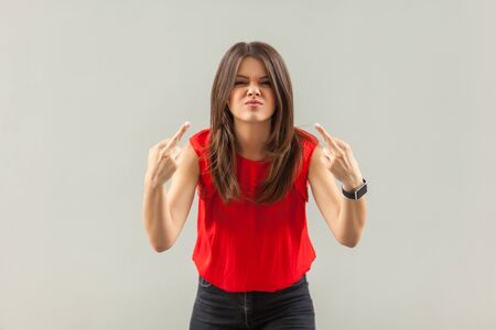 中指の写真 イラスト素材一覧 30 409件 ストックフォトのamanaimages Plus