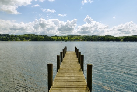 A Jetty on Windermere on a bright day.の写真素材