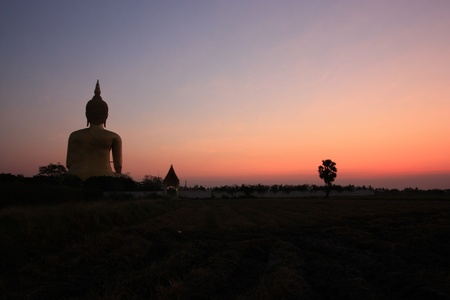 silhouette image of Buddha in twilightの写真素材