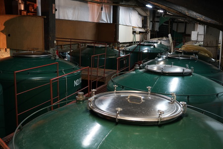 Tank for aging sake, rice wine,