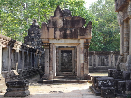 Siem Reap, Cambodia-December 23, 2017: Ta Keo is a temple mountain in Siem Reap. The four stairways that lead on the summit are continuous and very steep.のeditorial素材
