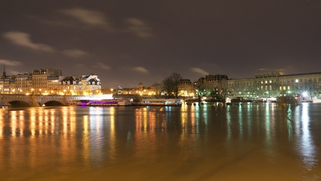 Paris, France-January 26, 2018: View of the Saine river, Cite island and Pont Neuf from Pont des Artsのeditorial素材