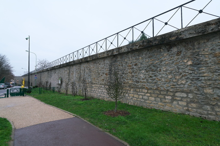 Paris, France-January 21, 2018: The aqueduct between the towns Arcueil and Cachan on the South of Paris, built under Henry IV.のeditorial素材