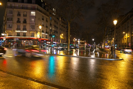 Paris, France-January 20, 2018: Wet Boulevard of Clichy in the nightのeditorial素材