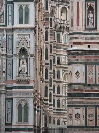 Florence, Italy-July 26, 2018: Telephoto lens compression effect on Florence Cathedral, formally the Cattedrale di Santa Maria del Fioreのeditorial素材