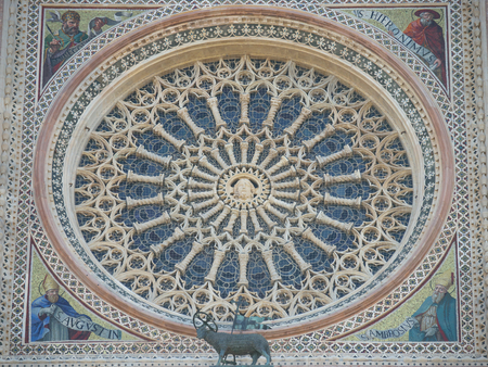 Orvieto, Italy-July 28, 2018: Duomo di Orvieto in the morningのeditorial素材