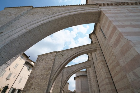 Assisi, Italy-July 28, 2018: View of Basilica di Santa Chiara or Basilica of St. Clare, Assisiのeditorial素材