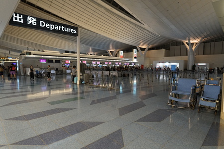 Tokyo, Japan-September 9, 2018: Haneda Airport International Passenger Terminal Departure Lobby Check-in Counterのeditorial素材