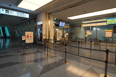 Tokyo, Japan-September 9, 2018: Haneda Airport International Passenger Terminal Departure Lobby Departure Immigrationのeditorial素材