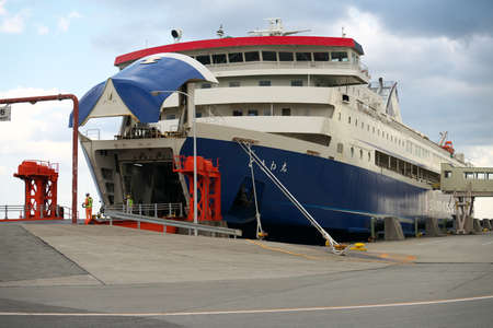Niigata,Japan-October 31, 2020: Rear view of Ferryboat connecting Niigata Port and Ryotsu Port in Niigataのeditorial素材