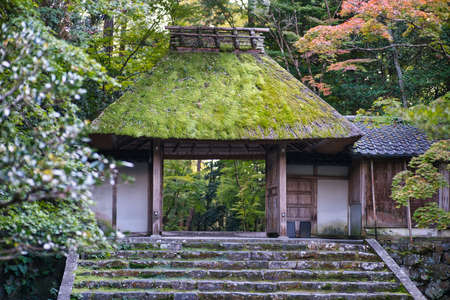 Kyoto,Japan - November 16, 2021: Sanmon or the main gate of Honen-in templeのeditorial素材