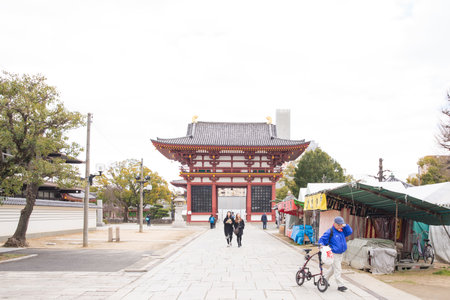OSAKA,JAPAN - February 2, 2016 :Shitennoji temple in Osaka,Japanのeditorial素材