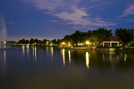 night at the lake village の写真素材