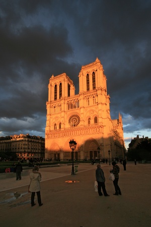 PARIS - APRIL 04 2011: Notre Dame Cathedral on April 04, 2011 in Paris. Notre Dame de Paris is the most famous medieval building of France. のeditorial素材