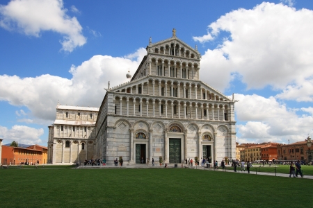 Pisa, Piazza dei miracoli, with the Basilica のeditorial素材