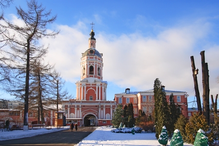 Donskoy Monastery. Gate church and surrounding wall. The monastery was established in 1591 and used to be a fortress. の写真素材