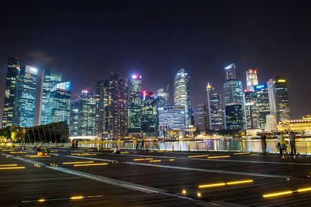 SINGAPORE-SEP 04: The downtown or city of Singapore in night time on Sep. 04, 2014. The area around the Marina bay.のeditorial素材