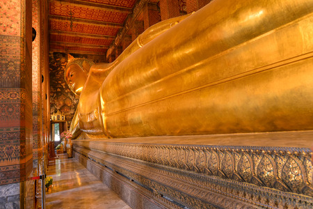 Reclining Buddha gold statue ,Wat Pho, Bangkok, Thailandのeditorial素材