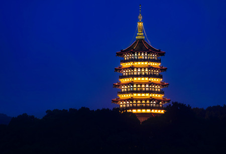 the pagoda of west lake or Lei Feng Ta, Hangzhou, Zhe Jiang, Chinaの写真素材