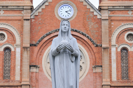 Ho Chi Minh City, Vietnam - DEC 11, 2016: Saigon Notre Dame Basilica is the central Roman Catholic cathedral in Ho Chi Minh City, completed in 1880.のeditorial素材