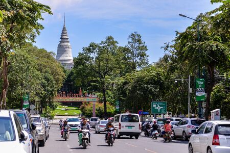 PHNOM PENH, CAMBODIA - AUG 02, 2017: Wat Phnom is a Buddhist temple located in Phnom Penh, Cambodia. It is the tallest religious structure in the city.のeditorial素材