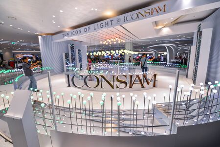 BANGKOK, THAILAND - November 27, 2018 The photo of Icon Siam Department Store at Chao Phraya River Side , Bangkok. The Biggest shopping Mall in Bangkok.のeditorial素材