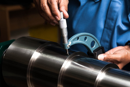  Dimension inspection with outside micrometer の写真素材