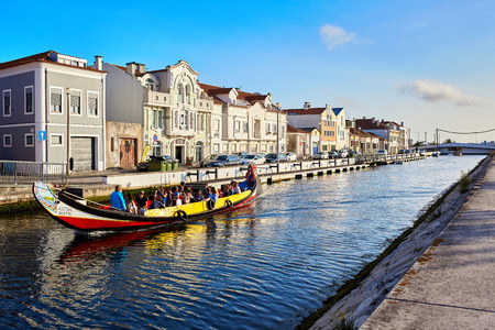 Aveiro / Portugal - 08/12/2017: View for water canal with boat in Aveiro, Portugalのeditorial素材