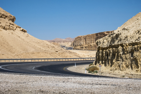Serpentine part of Highway 25 near the Dead Sea (Israel)の写真素材