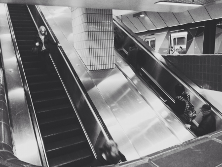Escalator の素材