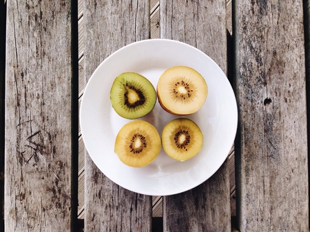 New Zealand Kiwi Golden Fruit