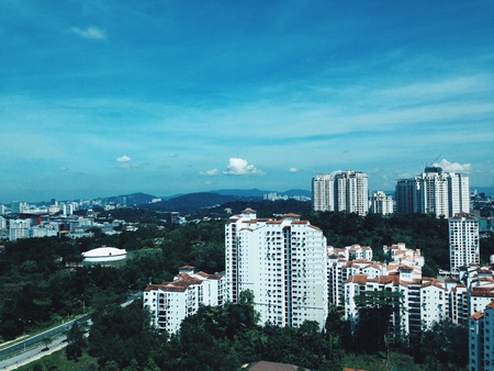 KL and Bangsar view from Pantai Hillpark, Malaysiaの素材