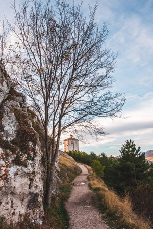 The path approaching Santa Maria della PietÃ , the last tree before the Italian treeline, 1,460 metres above sea level.の写真素材